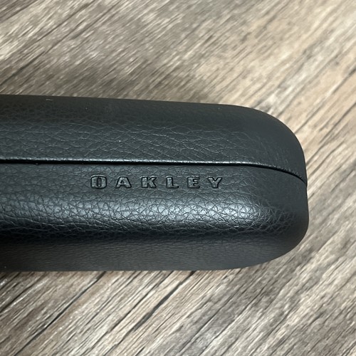Oakley hard case - oakley,