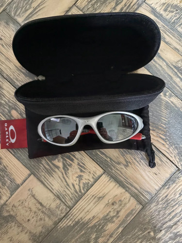 Genuine oakley minute 0 - genuine, 1.0