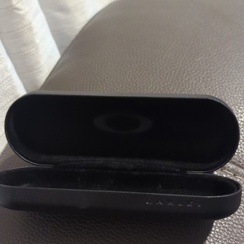 Oakley black hard case for - hard,