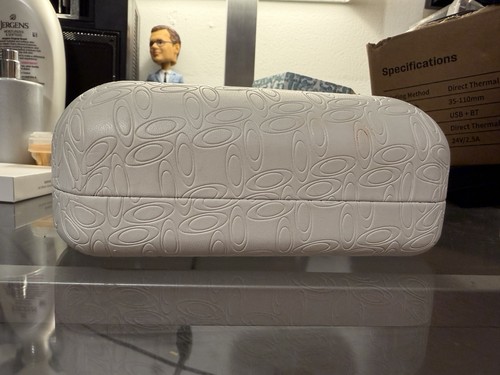 Oakley white embossed - oakley,